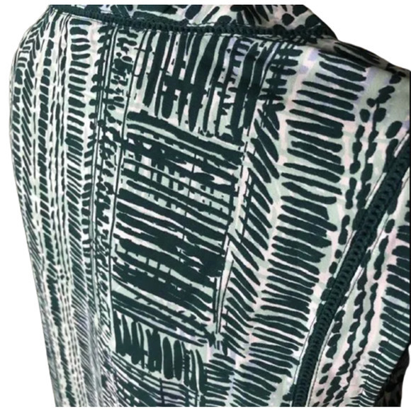 NWOT‎ Halogen Nordstrom Green Patterned Sleeveless Blouse XL - Picture 7 of 16